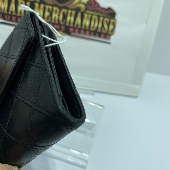 Chanel Quilted double flap wallet  in black lambskin leather. - Picture 15 of 16